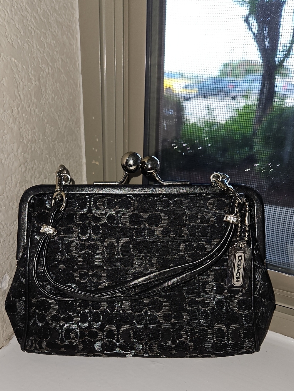 Coach Black Signature Kisslock Frame Clutch Shoulder Bag Vintage